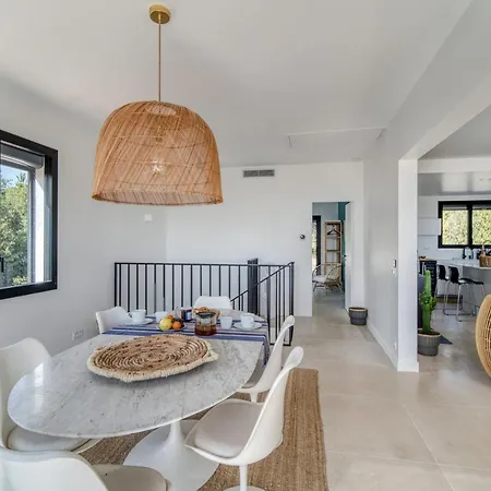4 Etoiles Vue Piscine Villa *